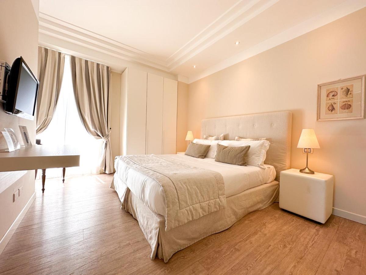 Apart-hotel Lungomare - Charming 4*