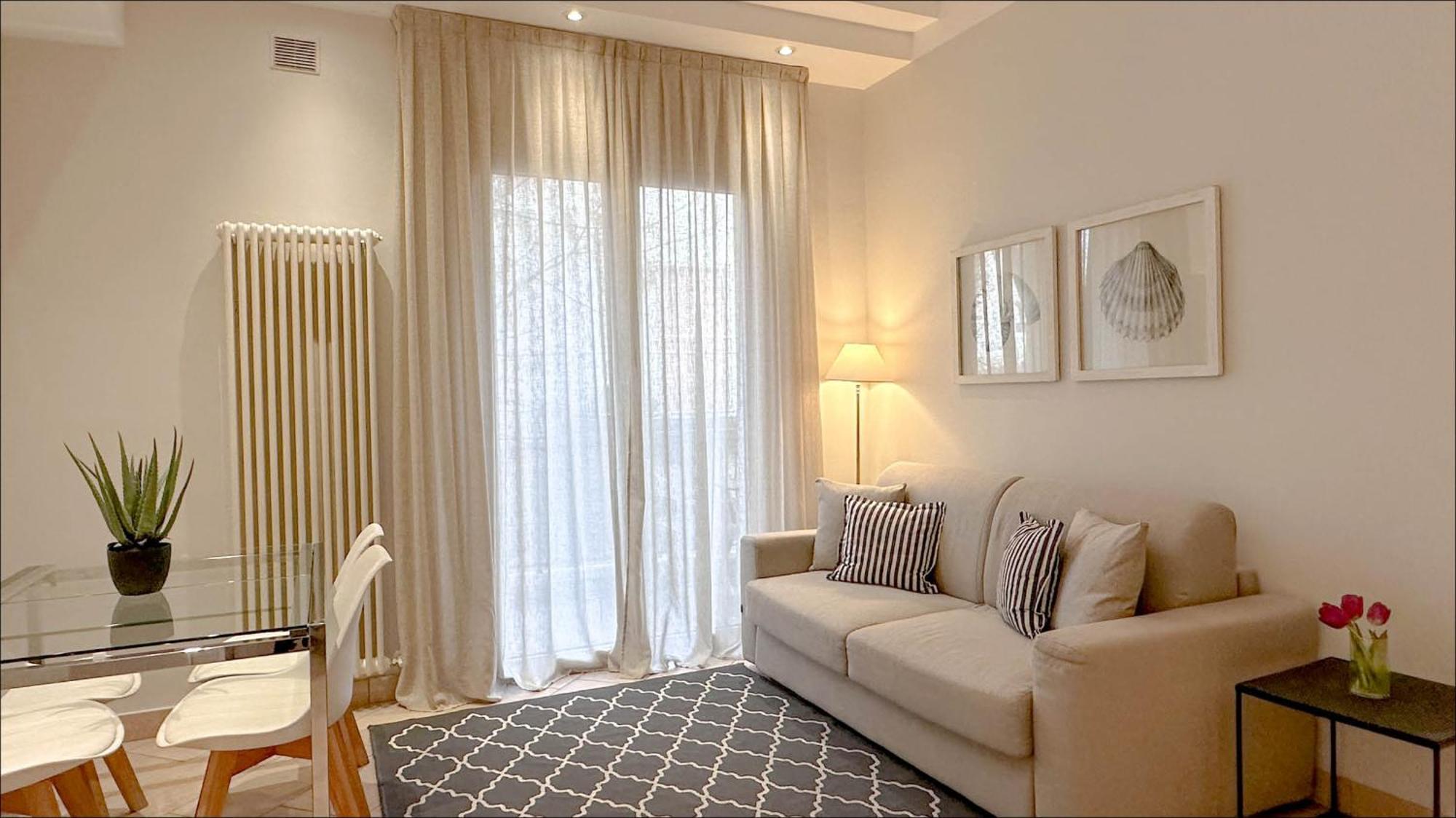 Apart-hotel Lungomare - Charming Riccione