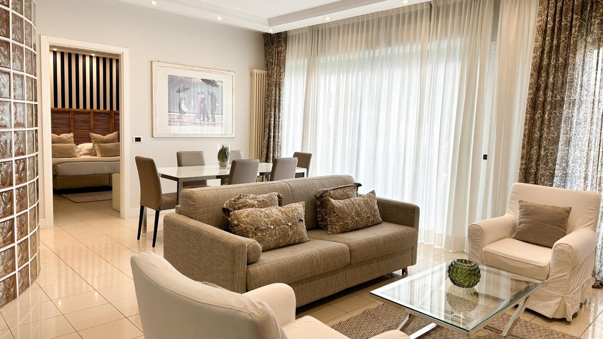 Apart-hotel Lungomare - Charming