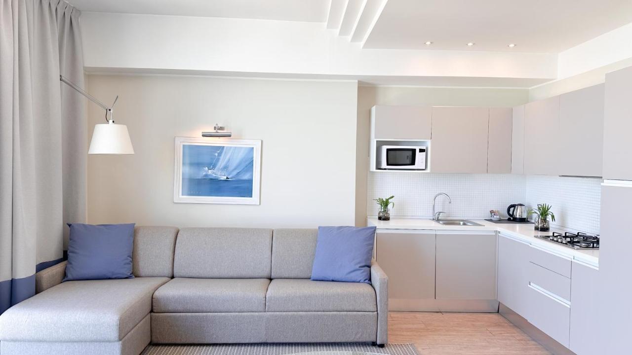 Aparthotel Lungomare Riccione
