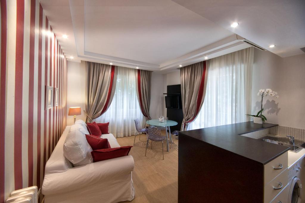 Lungomare 4*