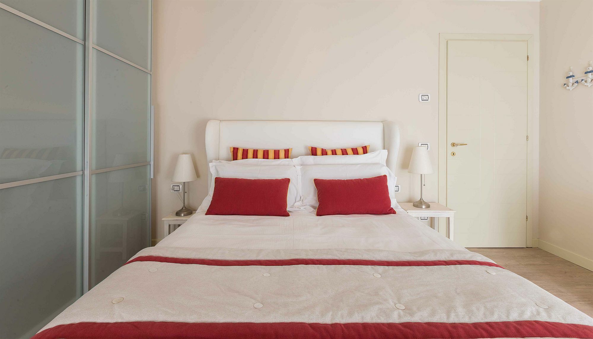 Aparthotel Lungomare 4*